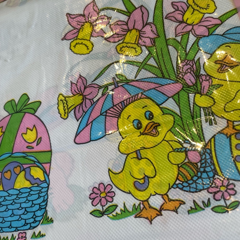 Vintage Plastic‎ Easter Tablecloth Chicks Bunnies Egg Floral 52x90 Retro New - Picture 2 of 4